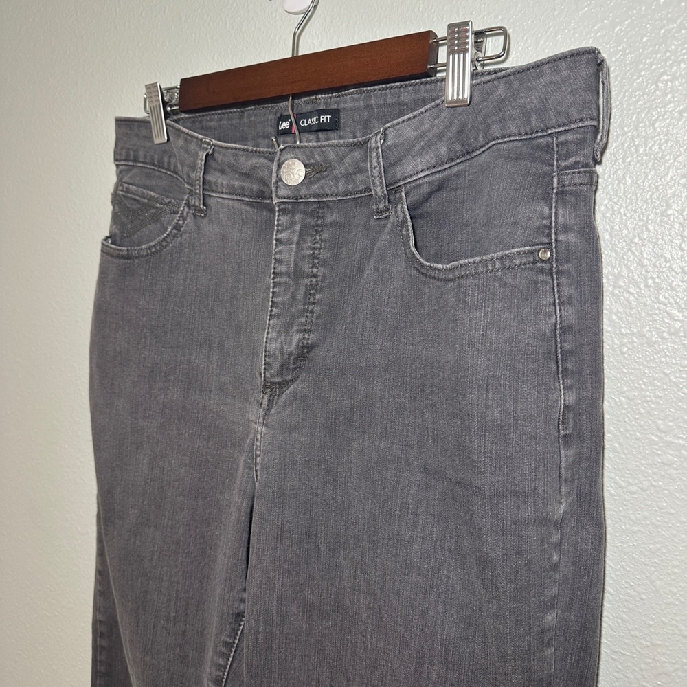 Lee Classic Fit Gray Straight Leg Jeans Women 14 Medium Embellished Pockets